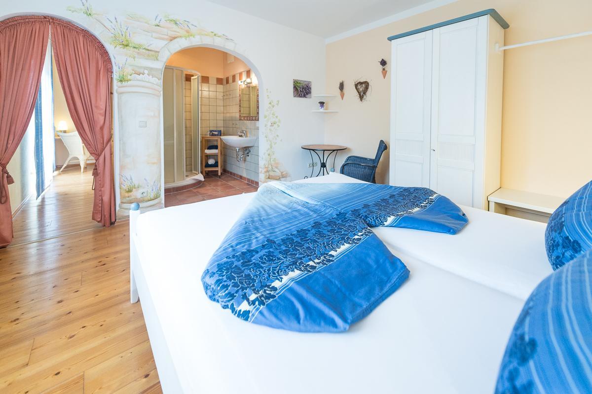 Hotel Garni Huegellandhof Neuhaus am Klausenbach Экстерьер фото